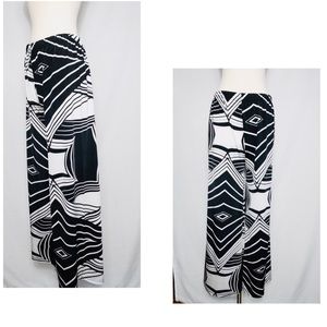 Women’s Palazzo Pants Black White Geometric Medium